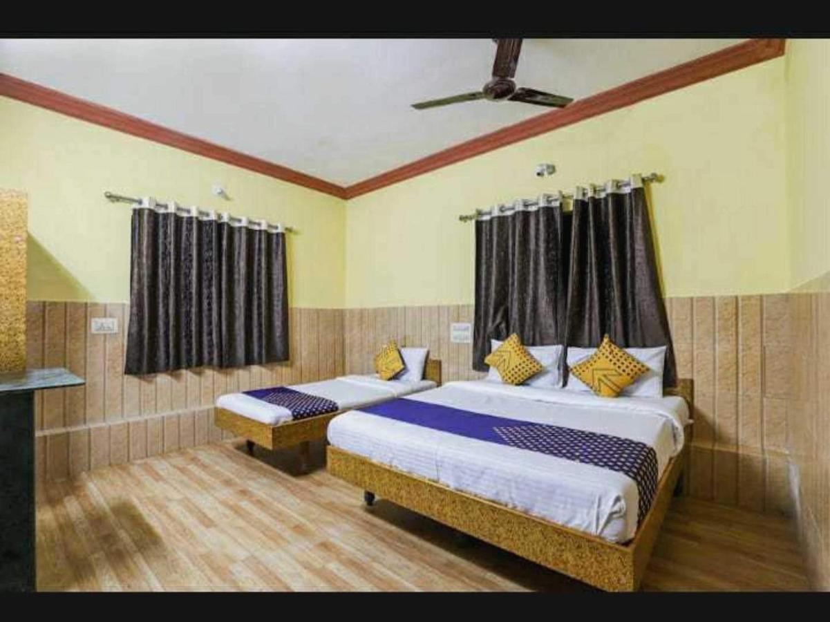 Oyo Hotel Apsara Guest House Ahmedabad Exterior photo