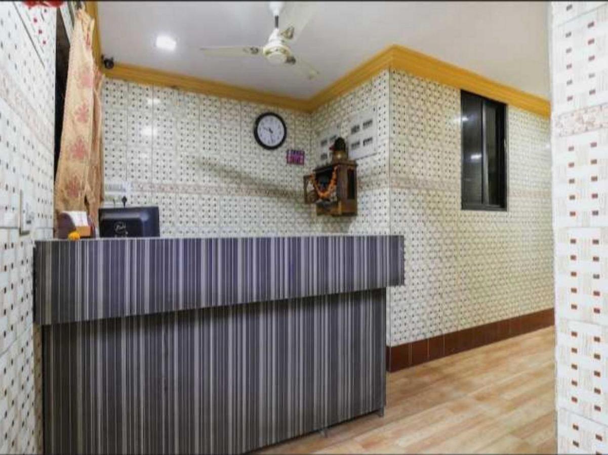 Oyo Hotel Apsara Guest House Ahmedabad Exterior photo