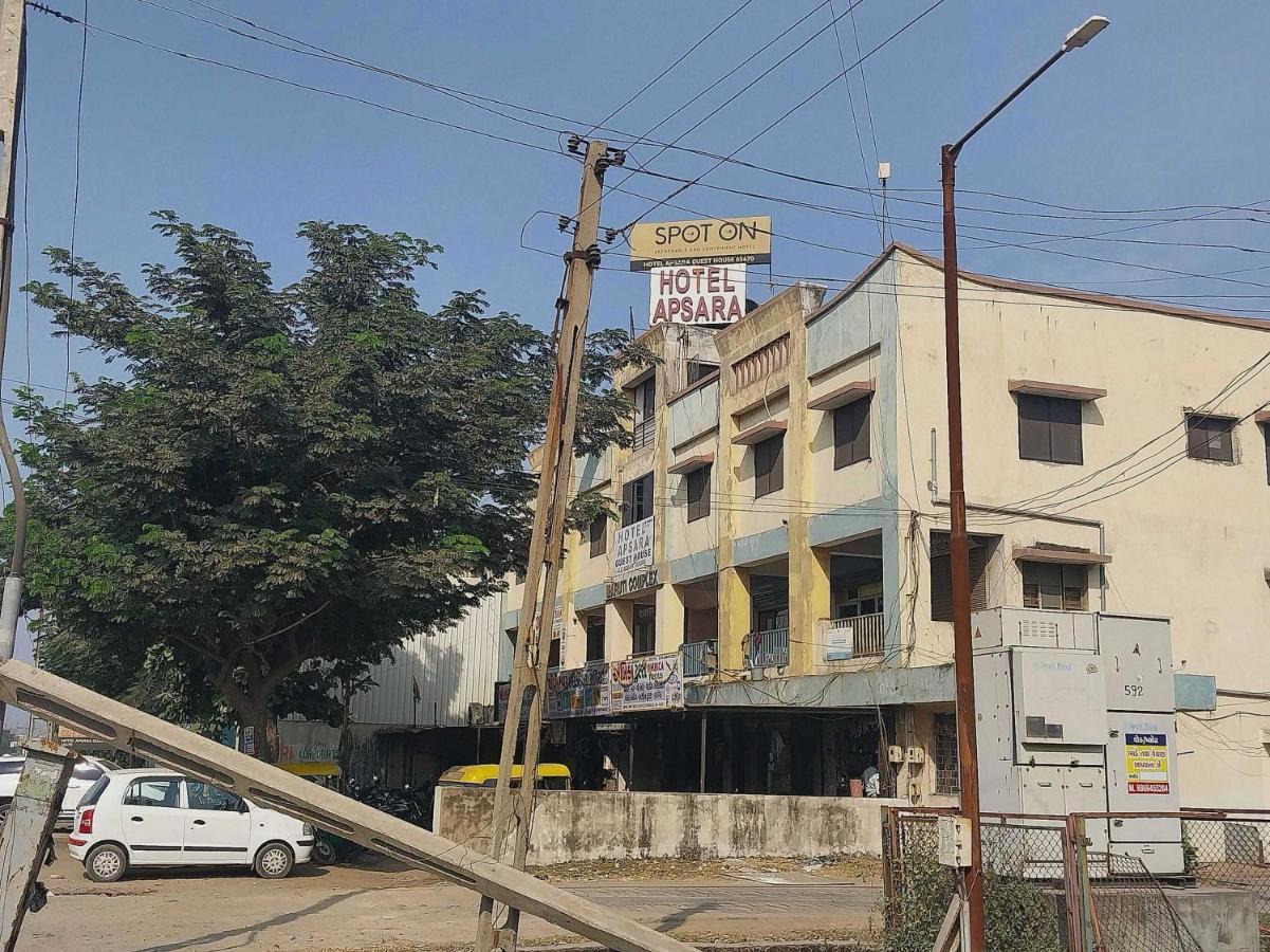 Oyo Hotel Apsara Guest House Ahmedabad Exterior photo